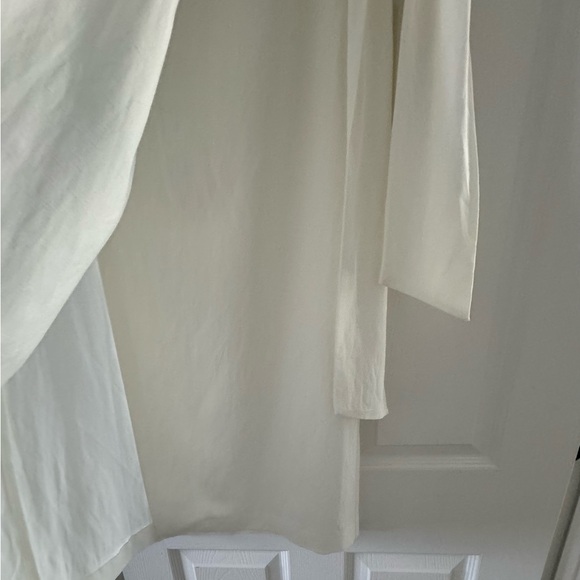 MASSIMO DUTTI WRAP CREPE SKIRT SIZE 4 - Picture 3 of 7